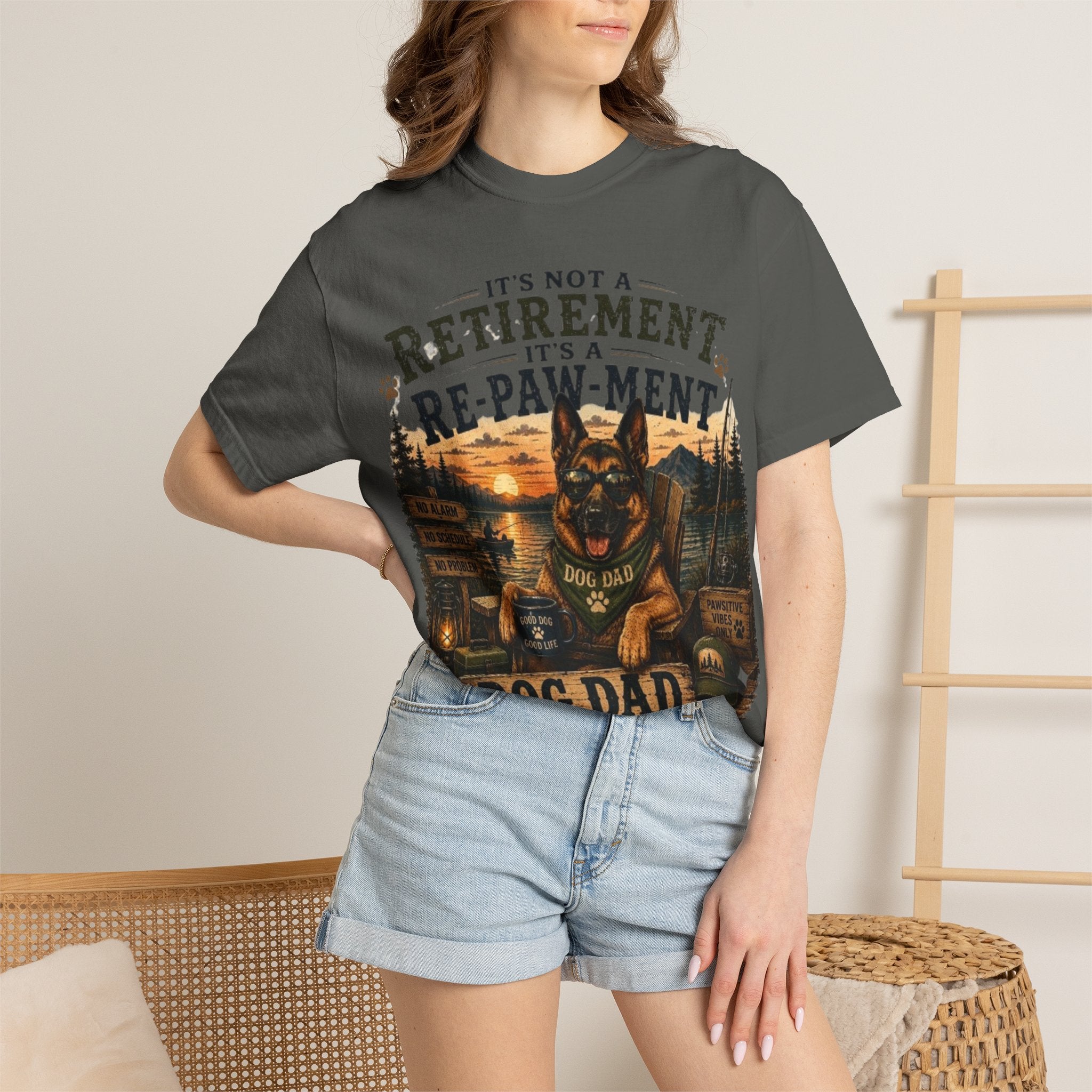 It's Not Retirement, It's Re-Paw-Ment Dog Dad Comfort Colors® T-Shirt